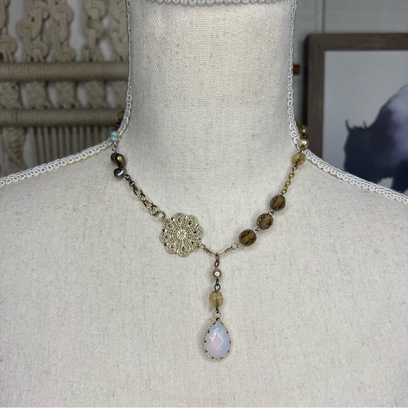 Handmade vintage and new pieces mixed up-cycled necklace with real stone pendant - Picture 4 of 13